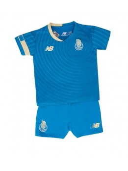 Otroški Nogometna dresi replika Porto Tretji 2023-24 Kratek rokav (+ hlače)
